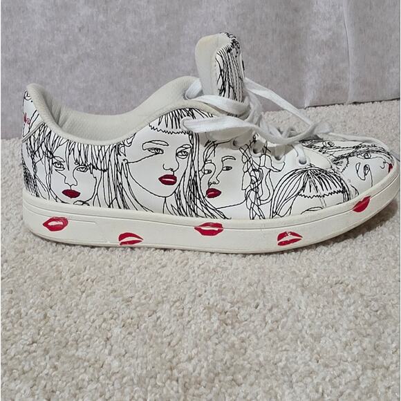 Desigual Women's Shoes Cosmic Caras Black and Red Graphic Sneakers SIZE 6 - Picture 11 of 11